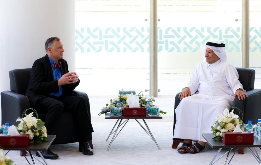 رئيس محكمة الاستثمار والتجارة يستقبل مسؤولا أمريكيا